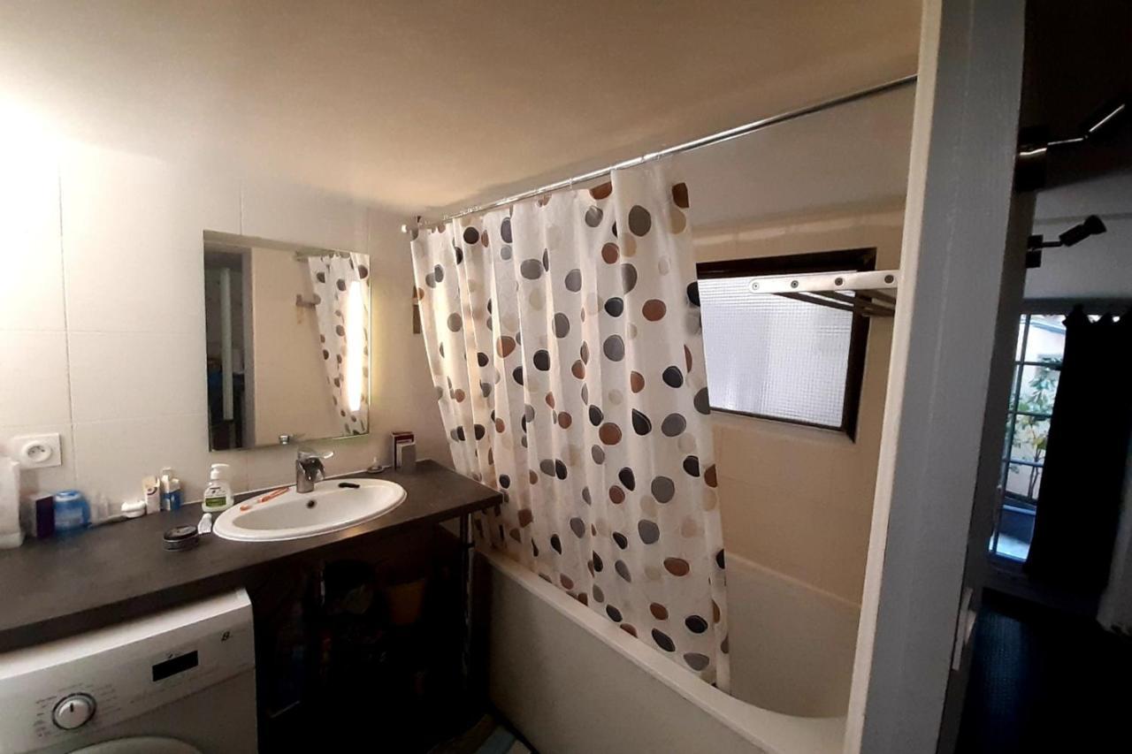 Charming Studio In The Heart Of Avignon Bagian luar foto